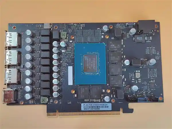 [DLSS 4力作亮相！耕升 GeForce RTX 5070 追风革新登场]