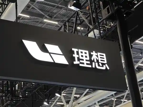 《向苹果取经！理想汽车大刀阔斧重构销售网络，五大战区火力全开》