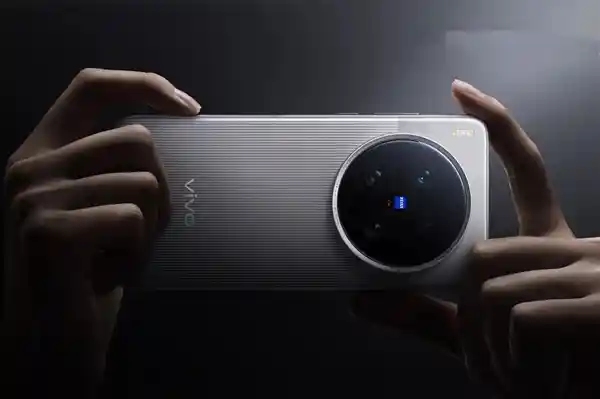 「vivo X200 Ultra震撼发布：搭载蔡司三大定焦大师镜头，画质力压iPhone 16 Pro Max！」