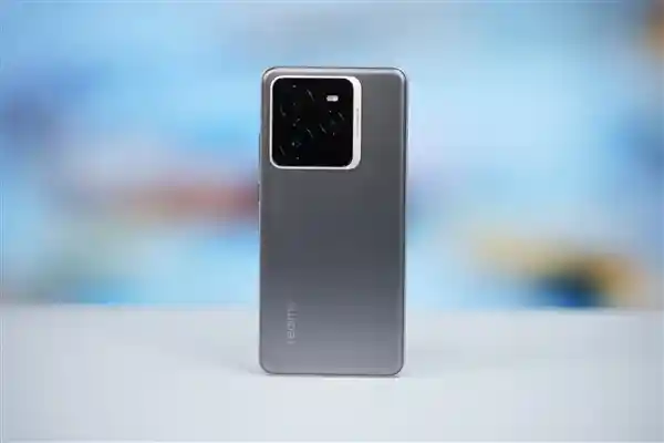 真我GT7首发天擎9400+，性能旗舰来袭！全新跑分曝光：单核2300分