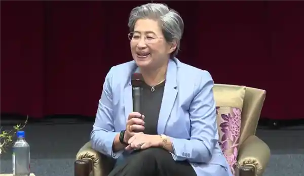 AMD苏姿丰呼吁全民AI学习，引领智能未来