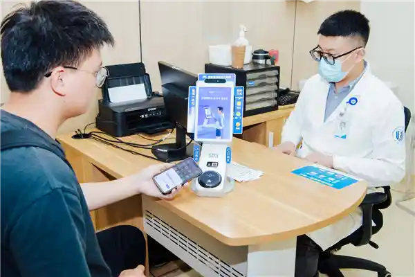 医保新体验！全国超3万家医疗机构上线支付宝‘一触即付’