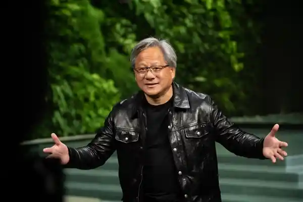 英伟达重磅官宣：中国业务独立拆分，芯片自由出售新模式开启！