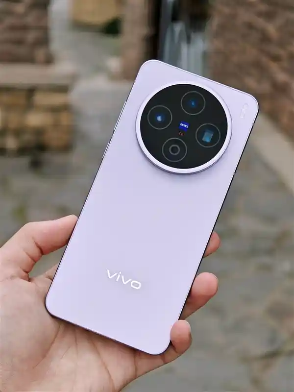 vivo X200s即将发布，全面升级直屏旗舰！