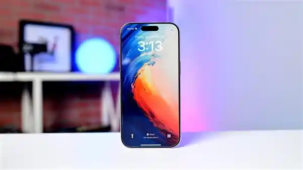 果粉看过来！iPhone 16 Pro惊爆价5498元，回收商疯狂加价抢购