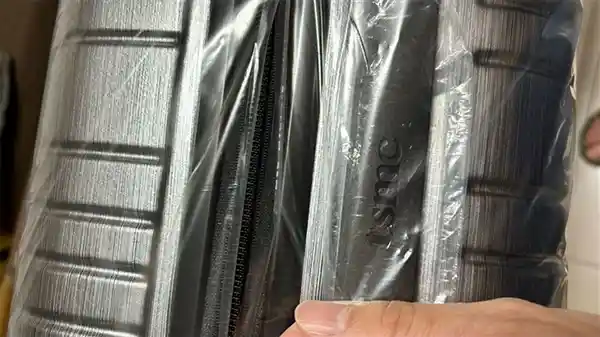 《售价12万！台积电员工同款行李箱竟成奢侈品》