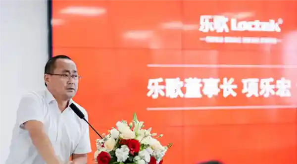 《从何同学走红到如今失宠：乐歌的沉浮之路》