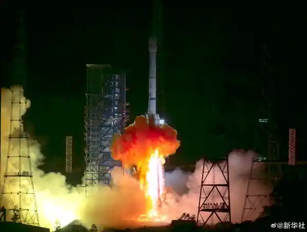 逐梦星辰：天问二号启航，小行星探测与采样之旅正式开启