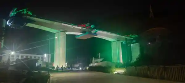 [毫米级精准掌控！云南大理万吨级桥梁奇迹转身成功]