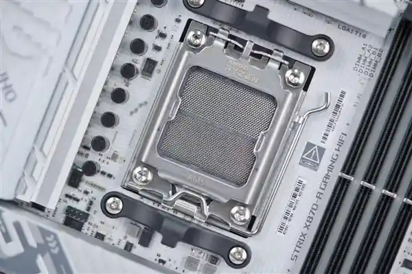 《AMD AM5主板爆安全漏洞！紧急升级BIOS刻不容缓》
