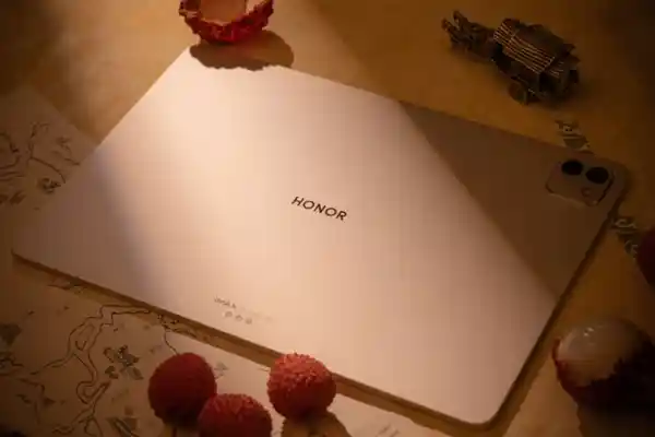荣耀MagicPad 3首发业界顶级护眼屏， redefine平板新标准！