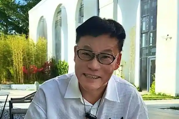 [李国庆再婚！为爱重启人生新篇章]