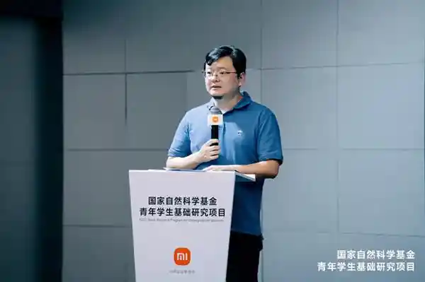 2025结题交流会：青年学子科研成果绽放光彩