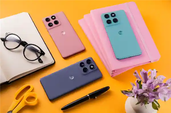 学生党专属福利：联想moto razr 60系列暑期限时9折，性能颜值双在线