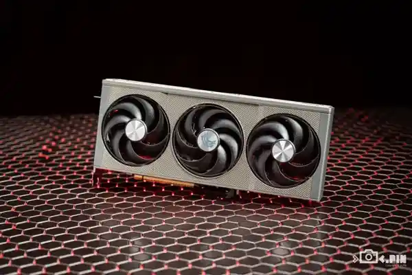超越英伟达？AMD新款甜品卡性能大揭秘