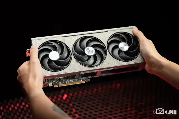 超越英伟达？AMD新款甜品卡性能大揭秘