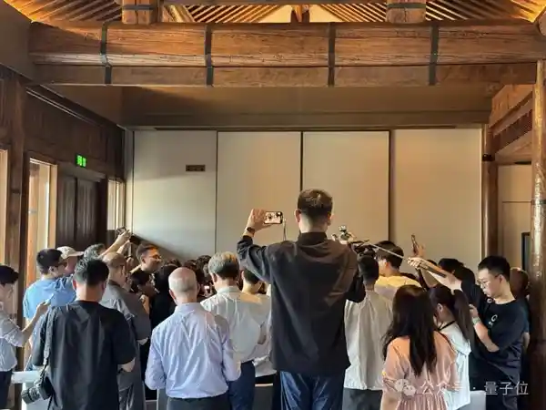 老黄不夸，谁还敢说中国公司强？