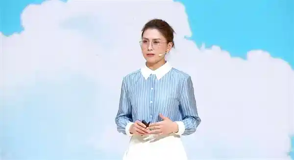 爱玛×黄油熊萌力全开！可爱联名发布会引爆中国女生时尚心