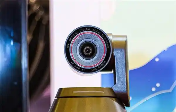 奥尼4K摄像机引爆P&I2025，直播涨粉新革命来袭