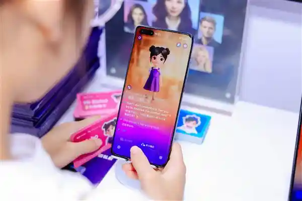 子曰大模型全面突围，网易有道AI矩阵引爆2025 WAIC