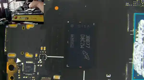 Steam Deck OLED内存翻倍至32GB！玩家热议的改装新玩法