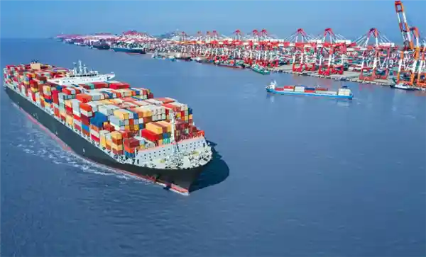 中国船舶联手中国重工，全球最大船企重磅合体